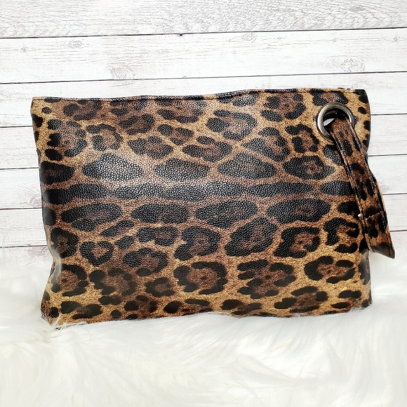 Large Leopard Vegan Leather Wristlet Clutch - Picture 2 of 3